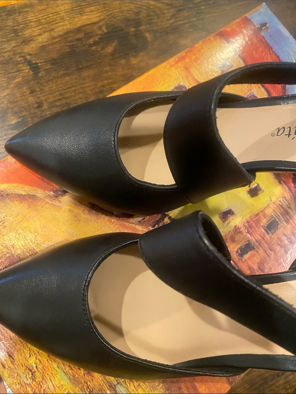 Bella Vita Black Pointed Slingback Pumps with Single Strap - Picture 5 of 9